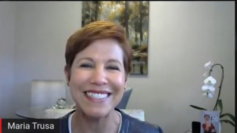 María Trusa at Conversando con Deya