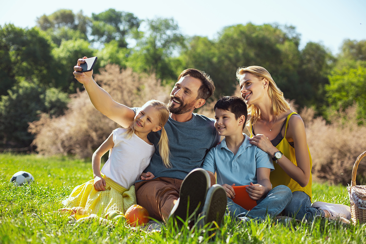 How to promote fun and well-being in the family?